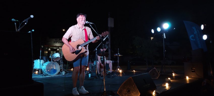 Se festejó el Día Nacional de Músico en la Plaza Moreno